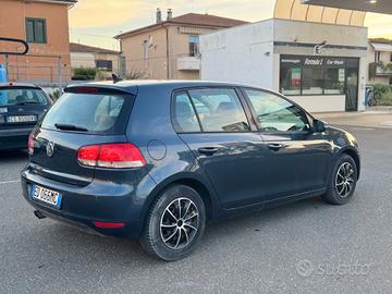 Volkswagen Golf 2.0 TDI 140CV DPF DSG 5p. Highline