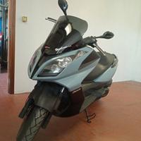 Kymco downtown 300
