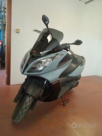 Kymco downtown 300
