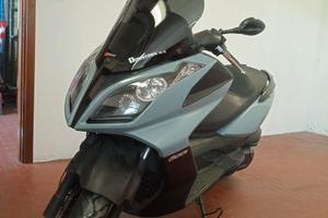 Kymco downtown 300