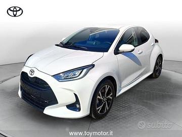 Toyota Yaris 4nd serie 1.5 Hybrid 5 porte Trend