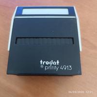 Tipo: Timbro autoinchiostrante in plastica.