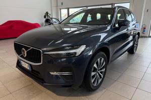 VOLVO XC60 B4 (d) AWD Geartronic Momentum Pro