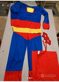 costume carnevale super eroe