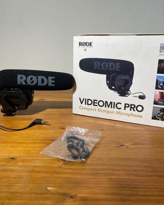 RODE VideoMic Pro