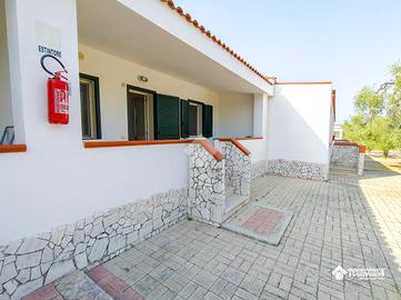 MULTILOCALE A VIESTE