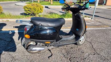 Vespa 50 et2