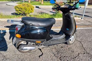 Vespa 50 et2