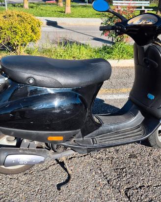 Vespa 50 et2