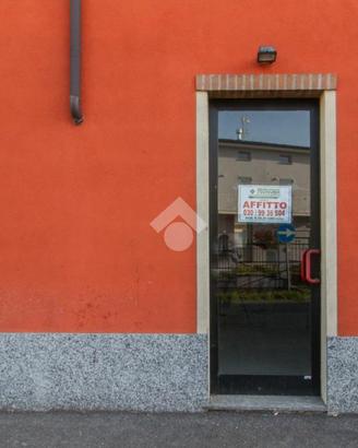 NEGOZIO A BORGO SAN GIACOMO