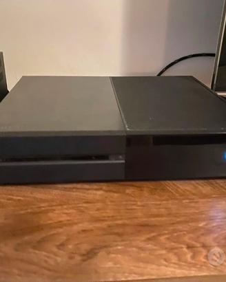 Xbox One 1TB con gioco e due controller
