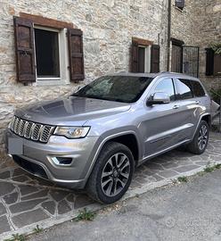 Grand Cherokee overland 3.00