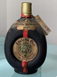 Vecchia Romagna etichetta oro