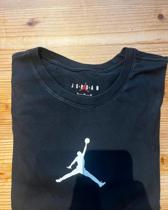 T-shirt jordan