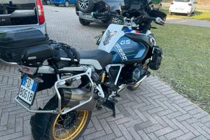 Bmw gs 1250 adventur versione tropy