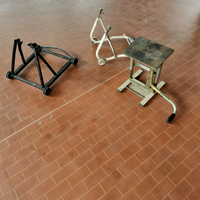 Cavalletti porta moto alzamoto