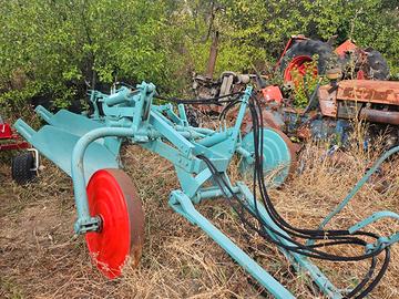 Aratro Angeloni B43RH2 bivomere idraulico