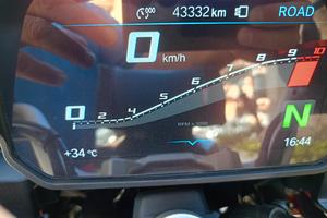 bmw f900 xr