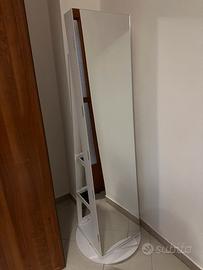 Armadio porta gioielli con specchio