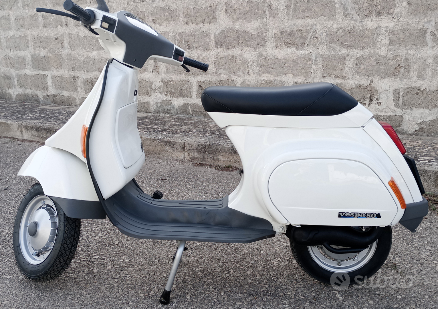 Moto Vespa Hp 50 Usata Xl Rush Vespa 50 Pk In Vendita Vespa Hp