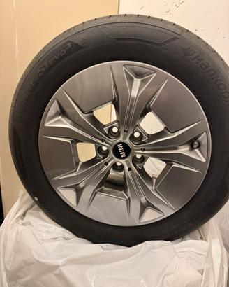 Cerchi 17’ con gomme estive