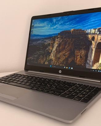 HP 255 G8 - Ryzen 5 - 16 GB RAM - 15,6”