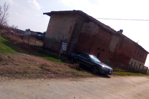 Permuto cascina con terreno