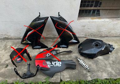 Ricambi Aprilia Rs 50 (non solo quelli in foto)