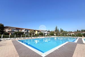 PORZIONE DI QUADRIFAMILIARE A PADENGHE SUL GARDA