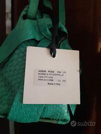 Borsa vero Pitone