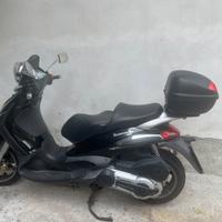 Piaggio beverly 500