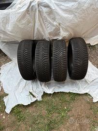 4 Gomme Invernali Hankook 175/65 R15