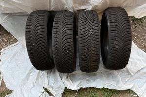 4 Gomme Invernali Hankook 175/65 R15