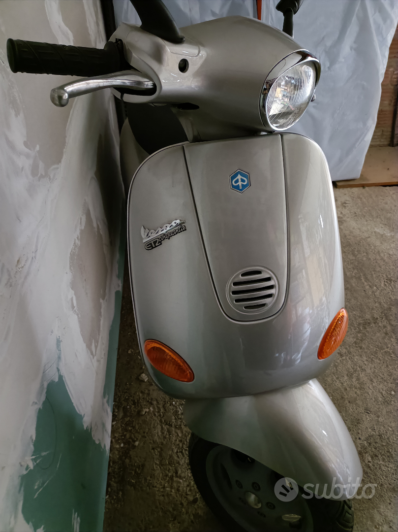 Et2 1999 Vespa Et2 Usata Vintage Vespa Vespa 150 2000 Piaggio