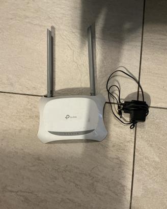 Router TP-Link TL-MR3420, Wi-Fi N fino a 300 Mbps