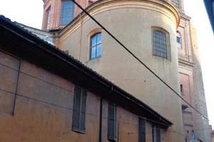 STANZA SINGOLA CENTRO SOTTO LE 2TORRI -Eu420