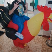vestito da gallo gonfiabile