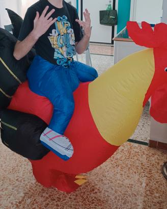 vestito da gallo gonfiabile