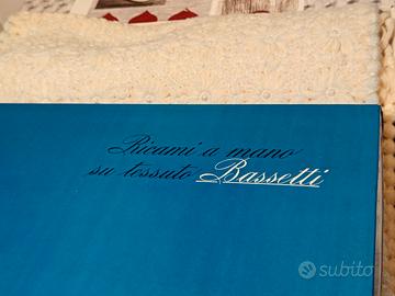 Scialle in lana Bassetti bianco e turchese