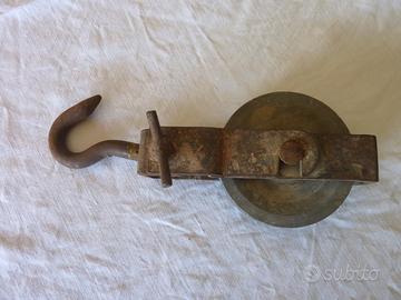 Antica carrucola per muratori - Vintage