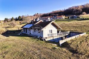 Villetta indipendente al grezzo con 14.000 mq di t