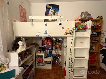 letto ikea a soppalco bianco e rosa