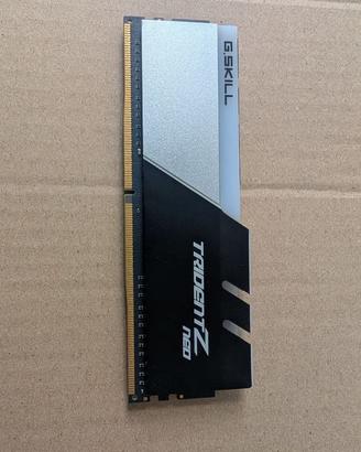 G.Skill Trident ddr4 32 gb F4-3600C18D-32GTZN