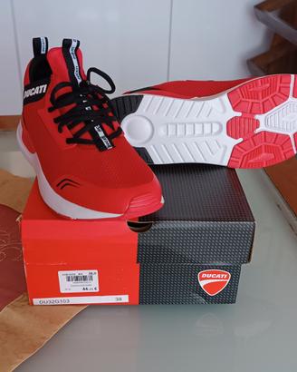 Scarpe Ducati da donna rosse nr. 38