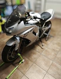 Kawasaki ER6F 650 Anno 2006, 