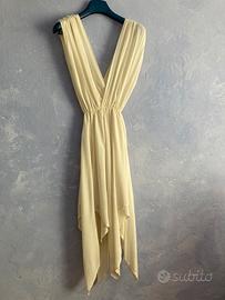 ABITO LUNGHEZZA ASSIMETRICA