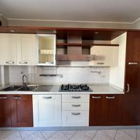 CUCINA E SALOTTO BERLONI+DIVANO E TAVOLO