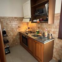CUCINA CON O SOLO ELETTRODOMESTICI