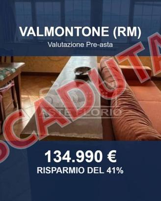 Immobile in asta di 212 m² con più di 5 locali a V