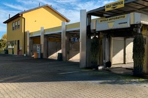 Vendo ATTIVITÀ DI AUTOLAVAGGIO